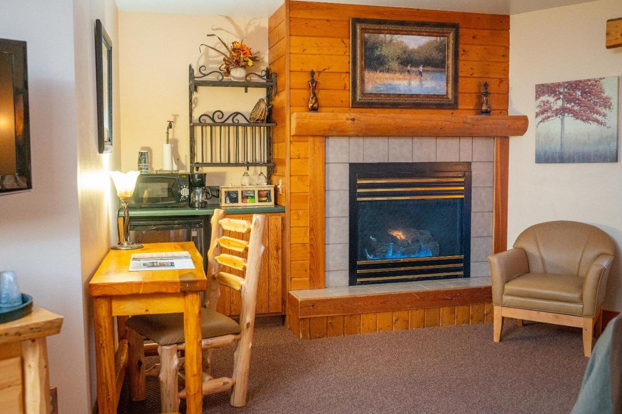 Spearfish Canyon Lodge Bagian luar foto