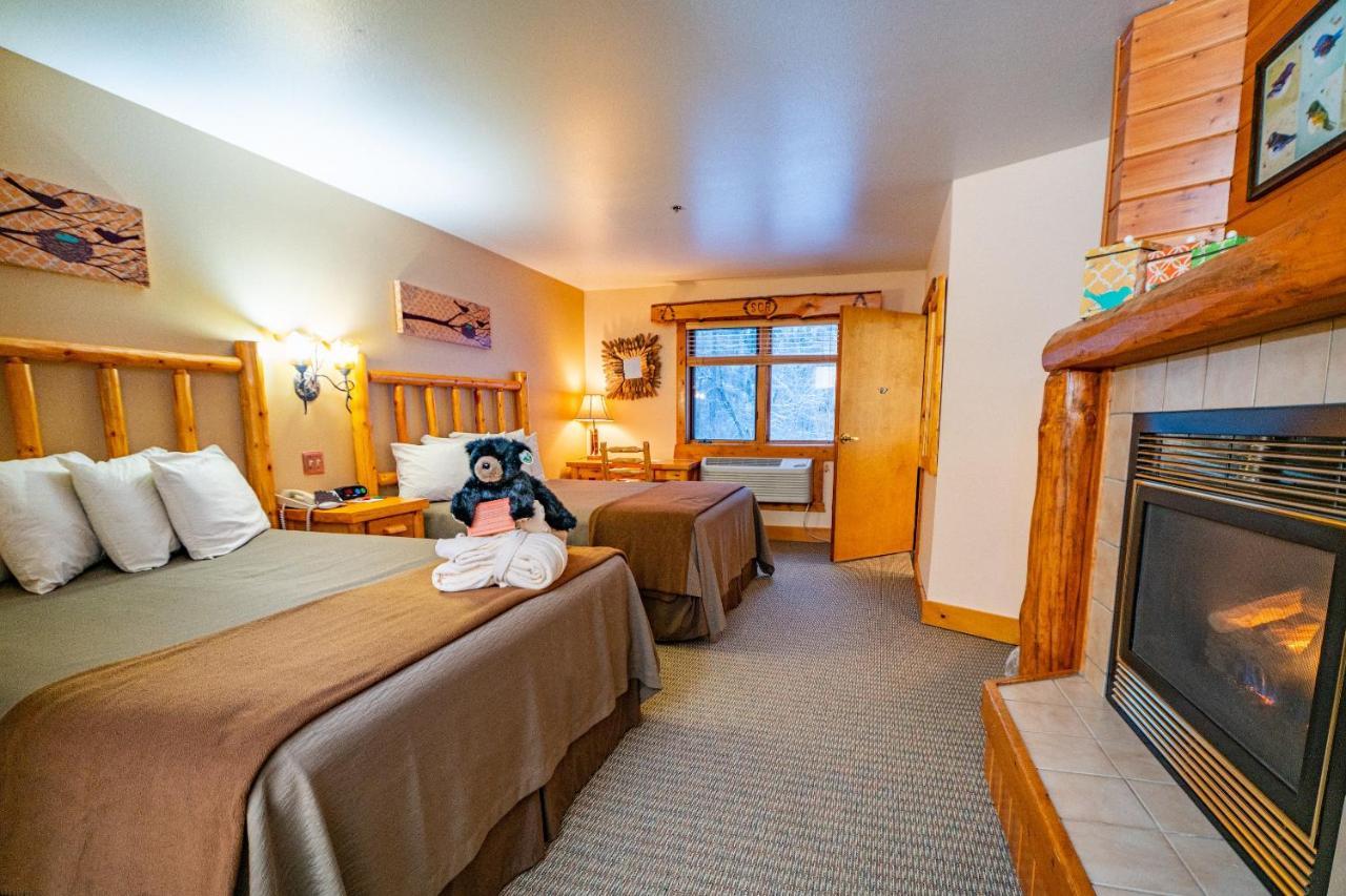 Spearfish Canyon Lodge Bagian luar foto
