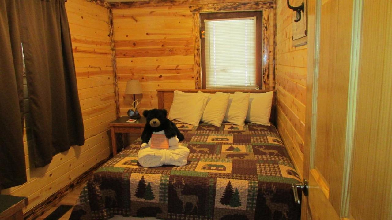 Spearfish Canyon Lodge Bagian luar foto